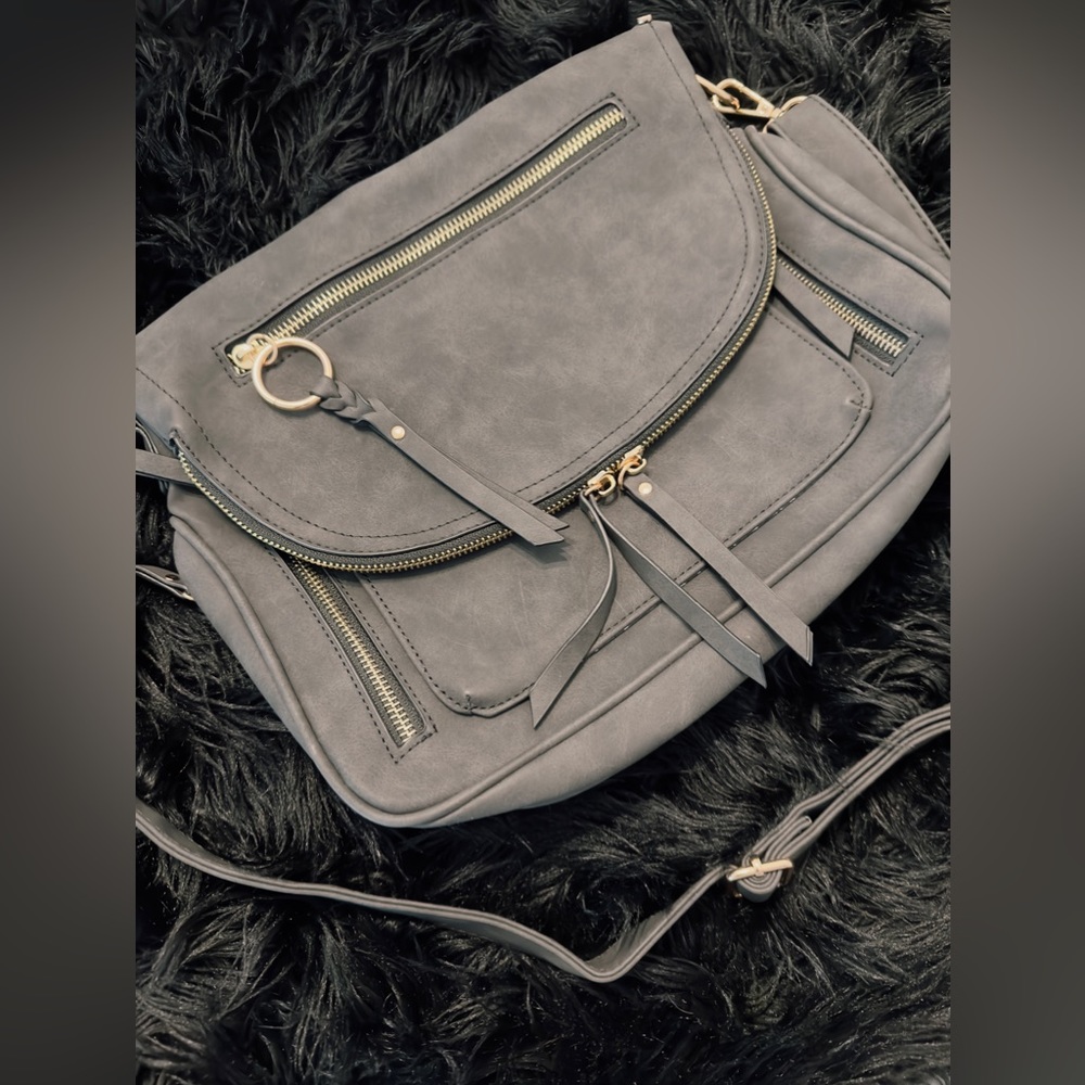 NYC TARGET MESSENGER SHOULDER BAG